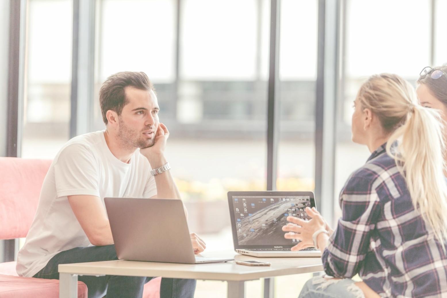 Strukturiertes Lernen für Finanzstrategien